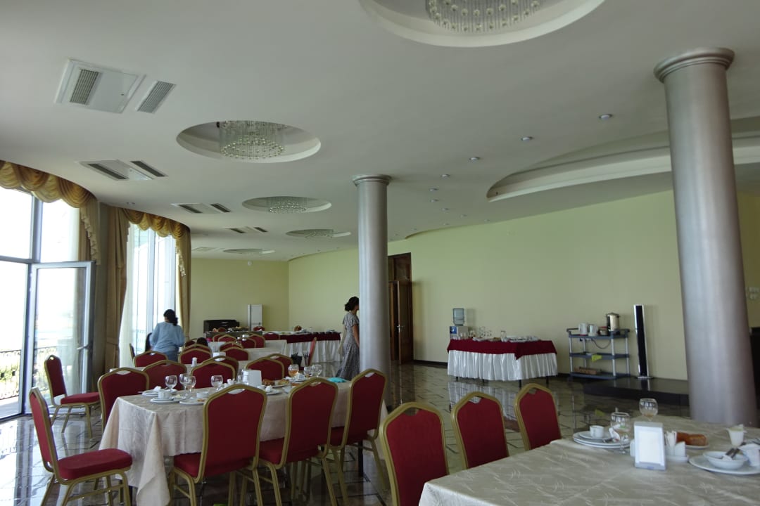 Gastro Noy Land Resort