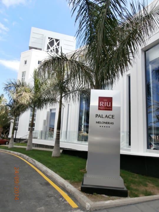 Eingang Hotel Riu Palace Meloneras