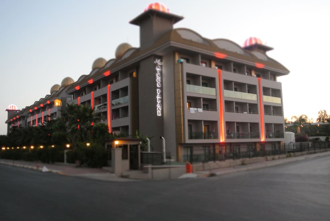 Aydinbey Kings Palace am Abend Aydinbey Kings Palace & Spa