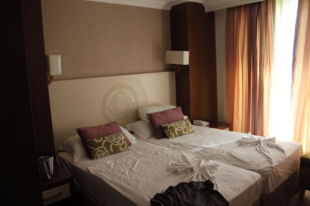 Bett Side Alegria Hotel & Spa - Adults only +16