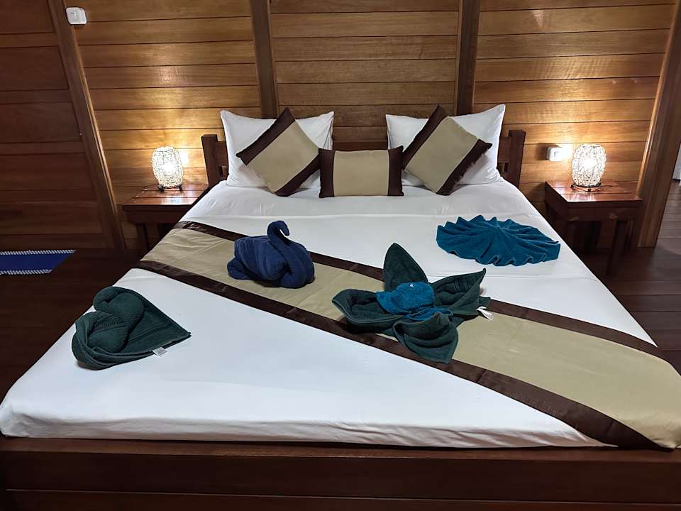 Zimmer Sali Bay Resort