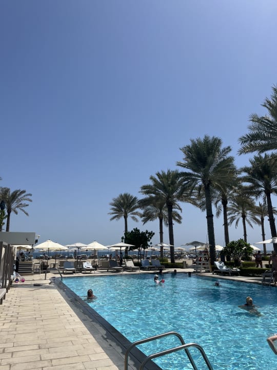 Pool Palace Beach Resort Fujairah