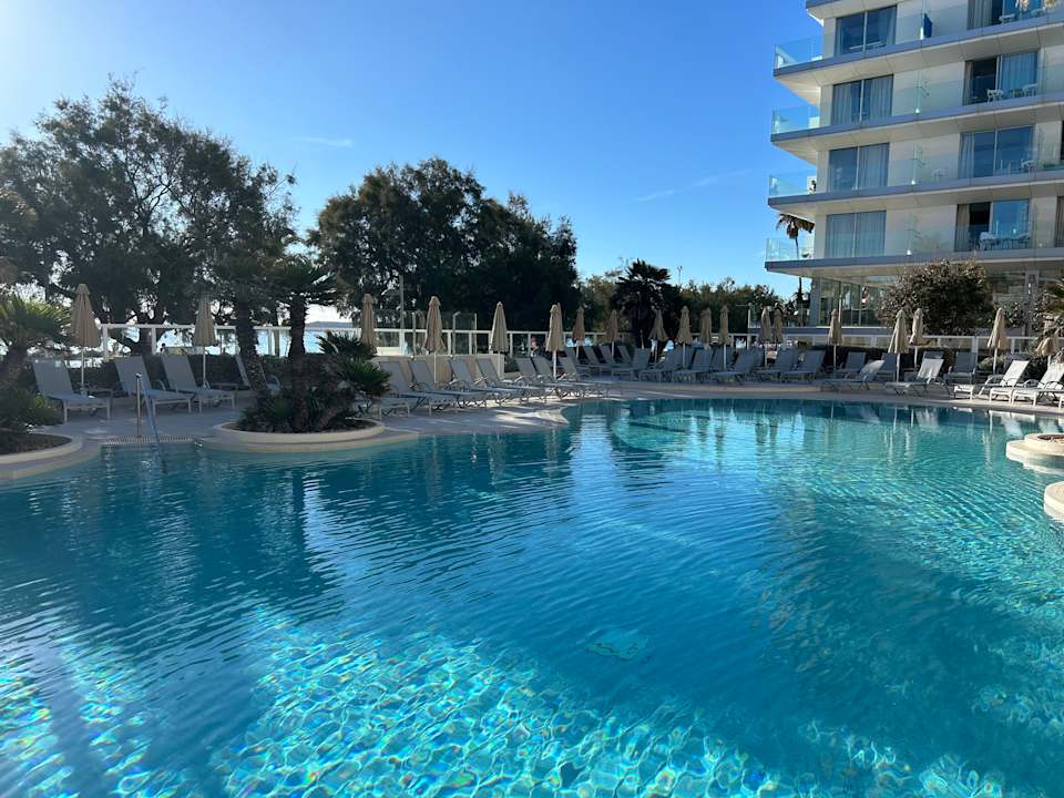 Pool Sabina Hotel & Suites