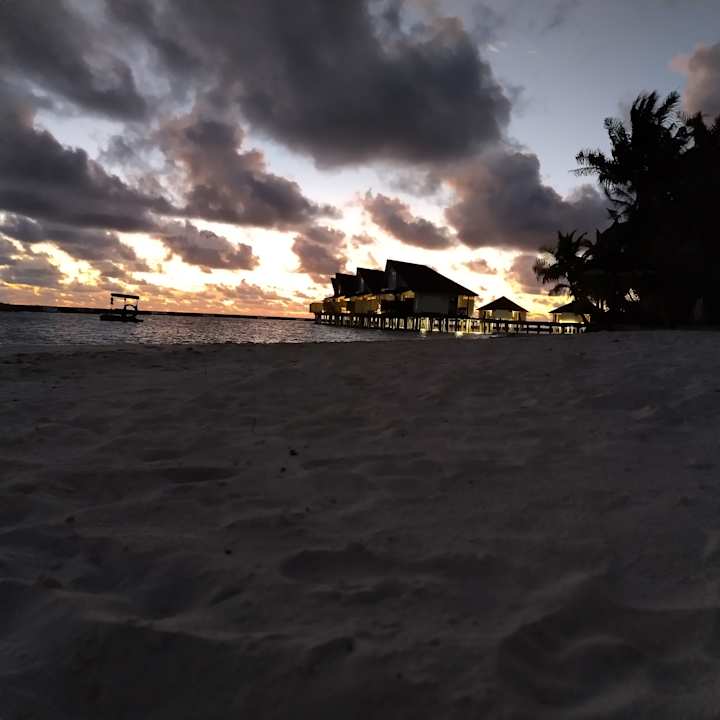 Strand Ellaidhoo Maldives by Cinnamon