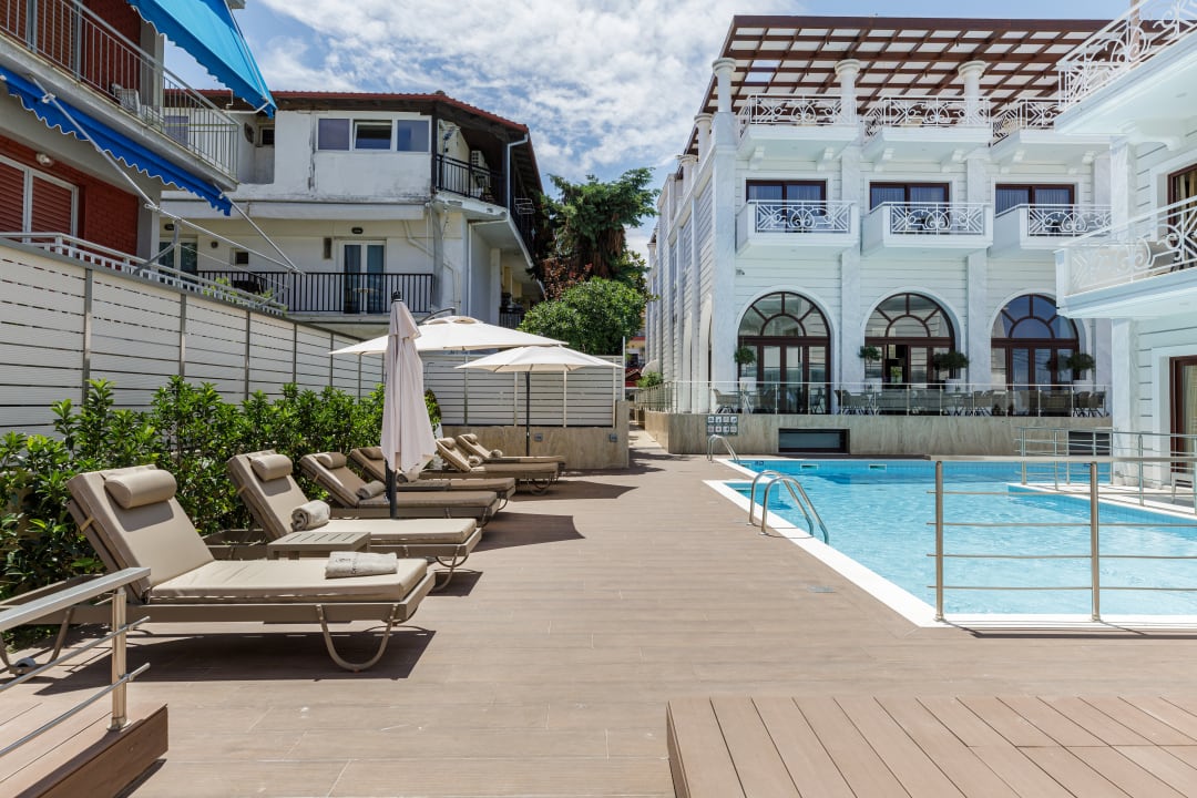 Pool Diverso Platamon Luxury Hotel & Spa