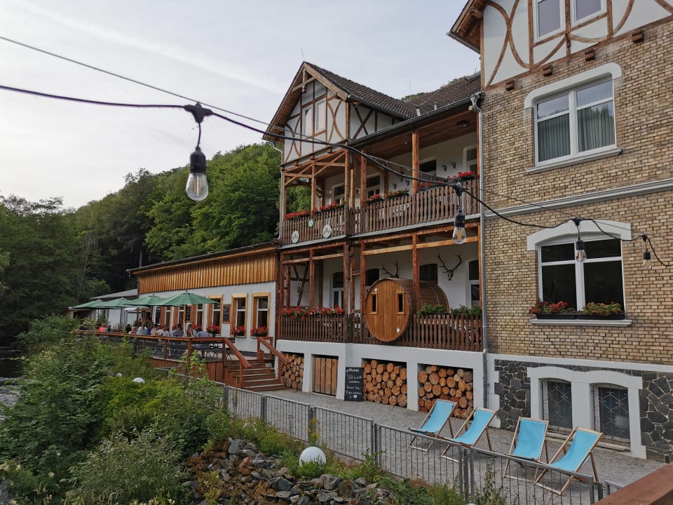 Außenansicht BODETALER BASECAMP LODGE - Boutique Lodge & Naturerlebnishotel