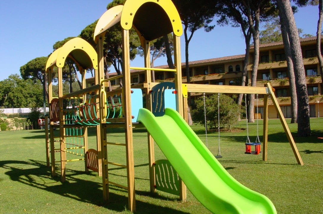 Parque Infantil Guadacorte Park Hotel by Senator
