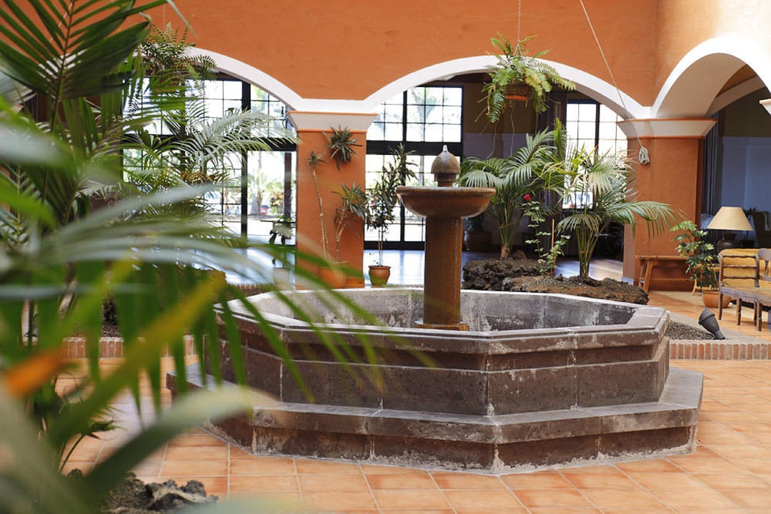 Brunnen in der Lobby La Palma Princess