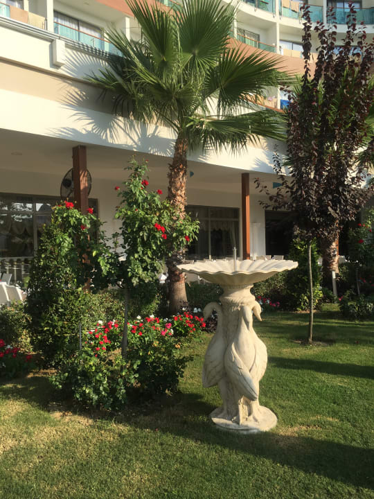 Gartenanlage Dream World Aqua Hotel