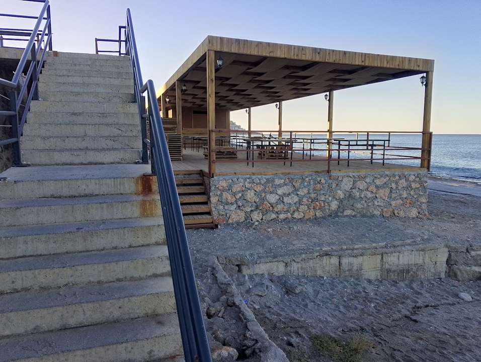Strand Scylax Family Club