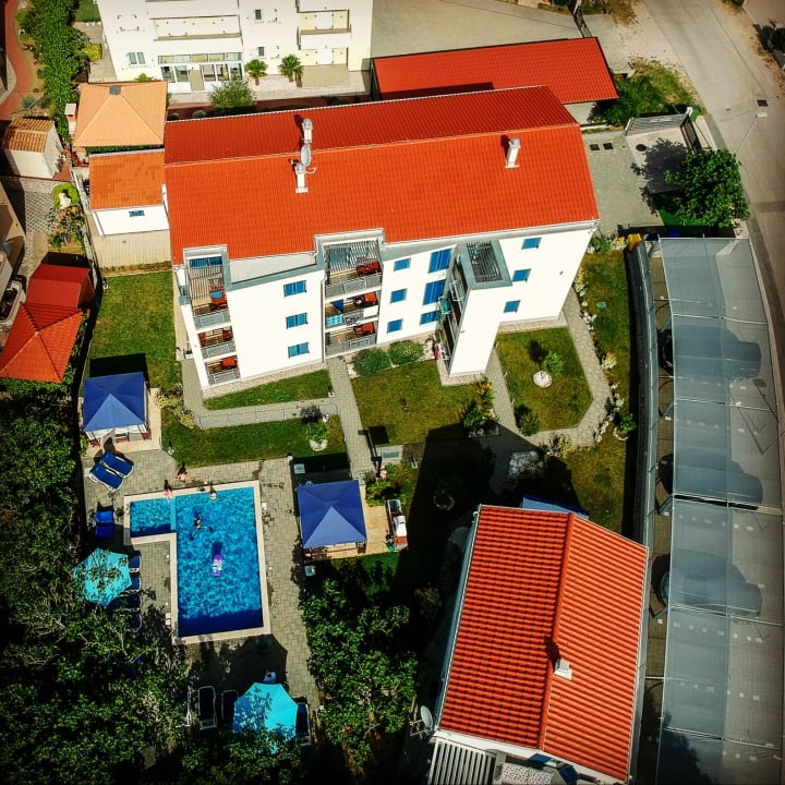 Außenansicht Adorami Apartments