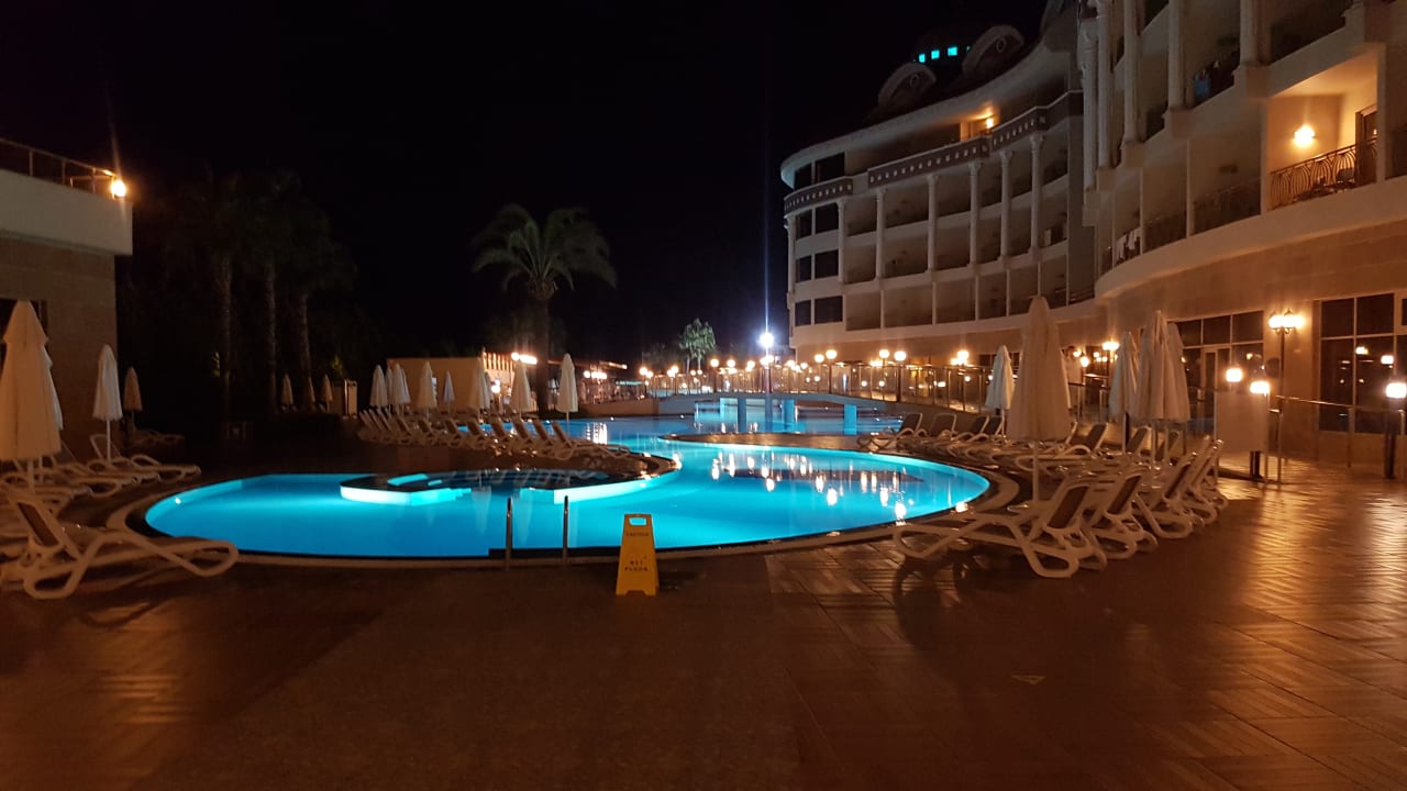 Pool Kirman Belazur Resort & Spa