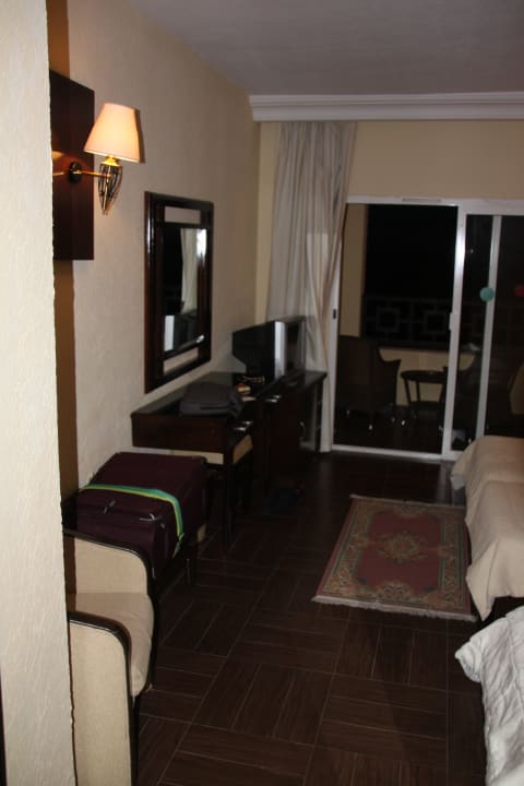 Blick ins Zimmer Hotel Paradis Palace