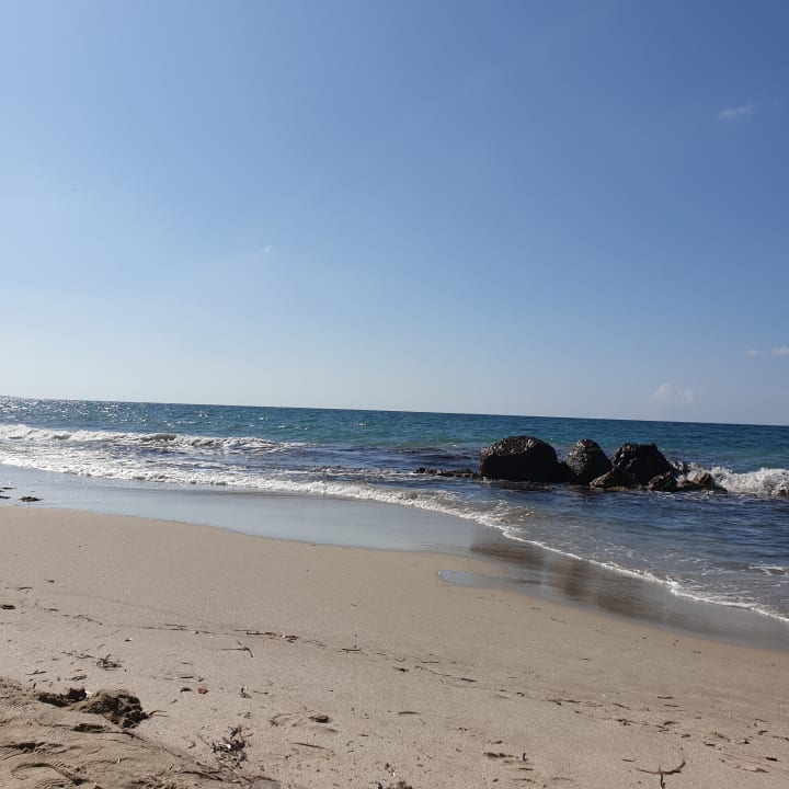 Strand Hotel Kouros Palace