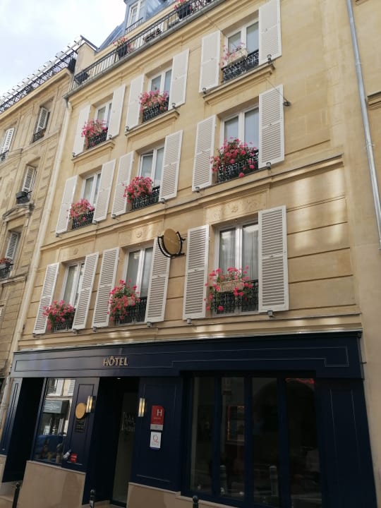 Außenansicht Hotel des Arts Montmatre