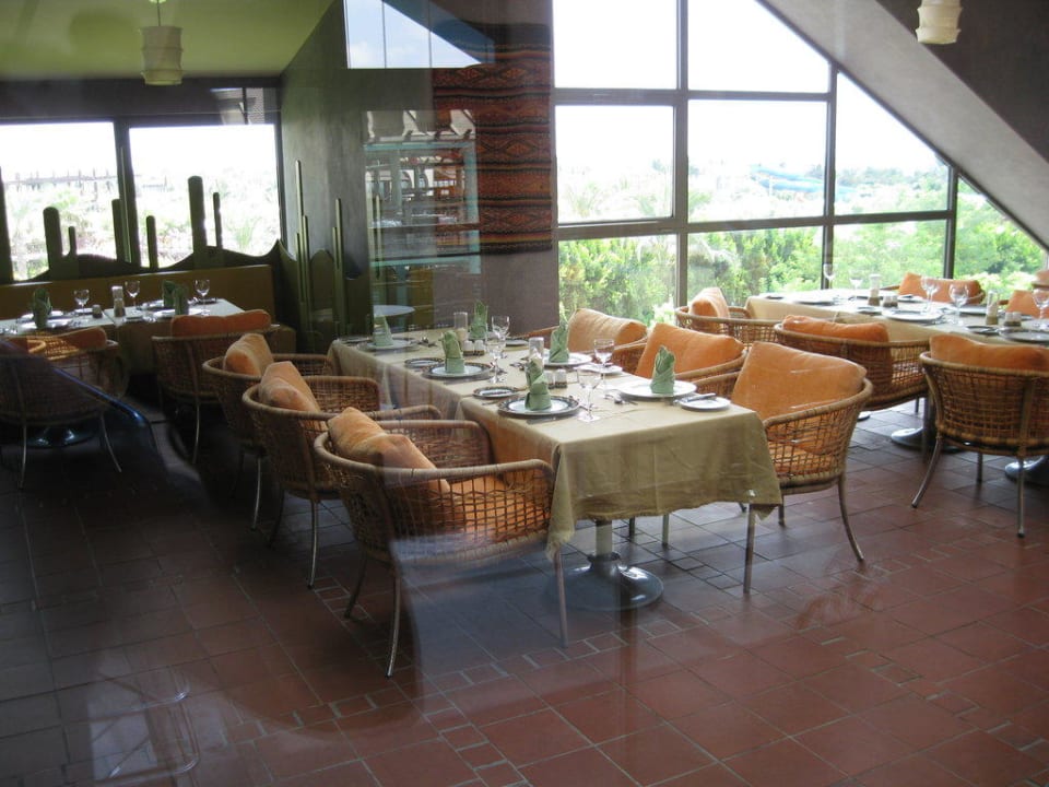 Restaurant Limak Lara Deluxe Hotel & Resort