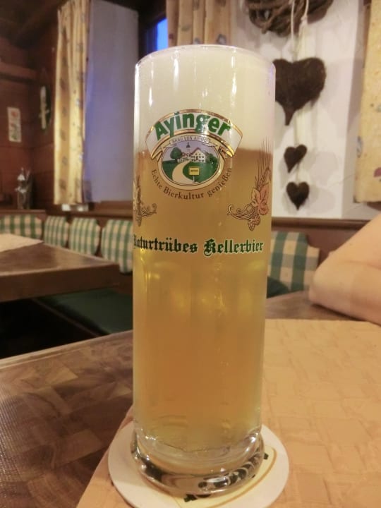 Getränke der Brauerei Ayinger Pension Tiefenthaler Hof