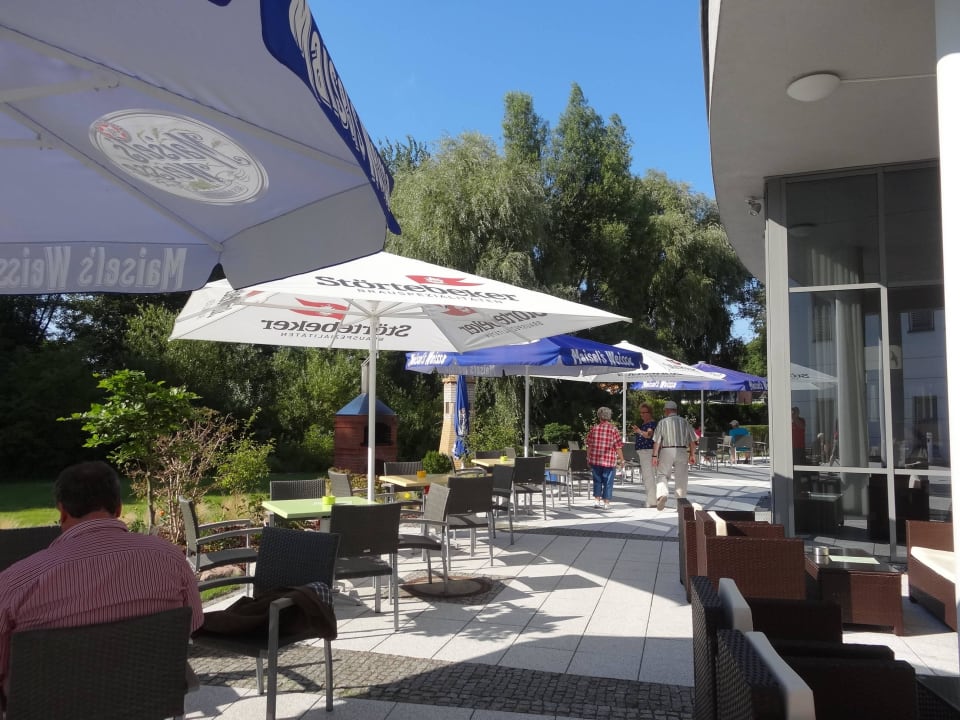 Terrasse für gemütliche Stunden Parkhotel Rügen