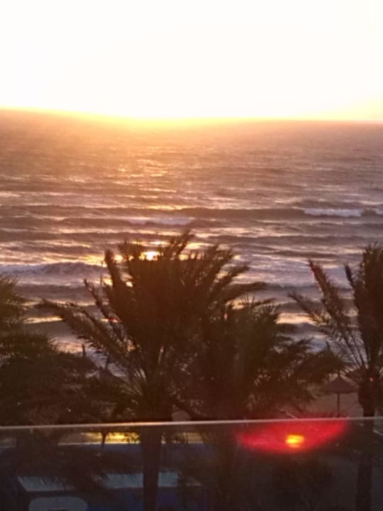 4. Stock Iberostar Waves Bahia de Palma