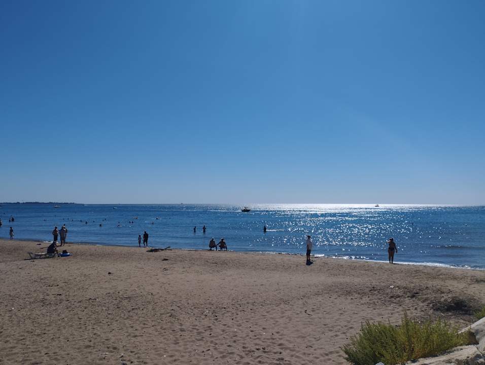 Strand Side Aquamarin Resort & Spa