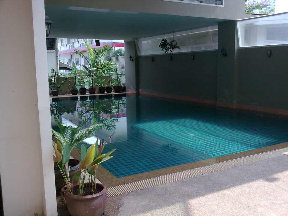 Nicht sehr schön, ständig fauliger Geruch Hotel Boss Suites