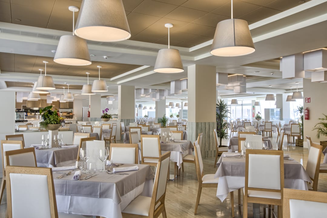 Restaurant Four Points by Sheraton Costa Blanca