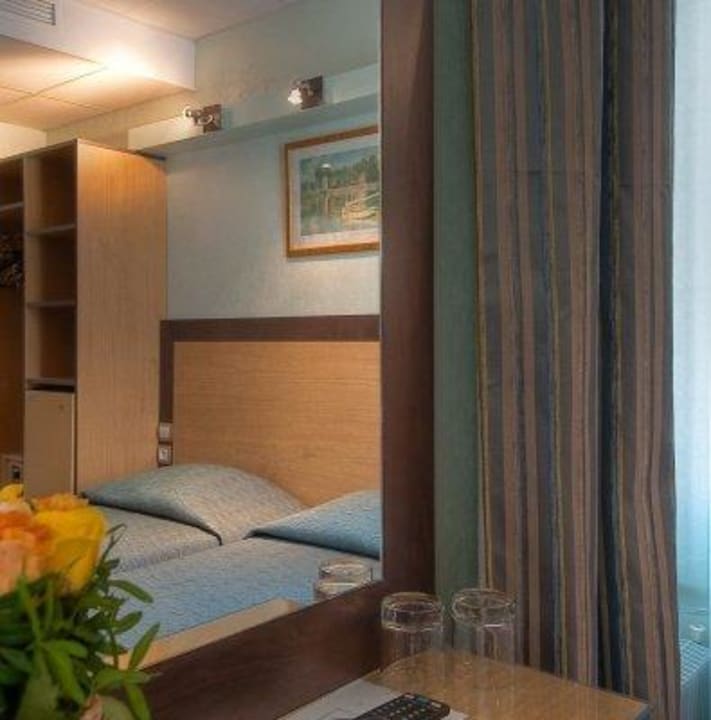 Guest Room Hotel Elysée Etoile