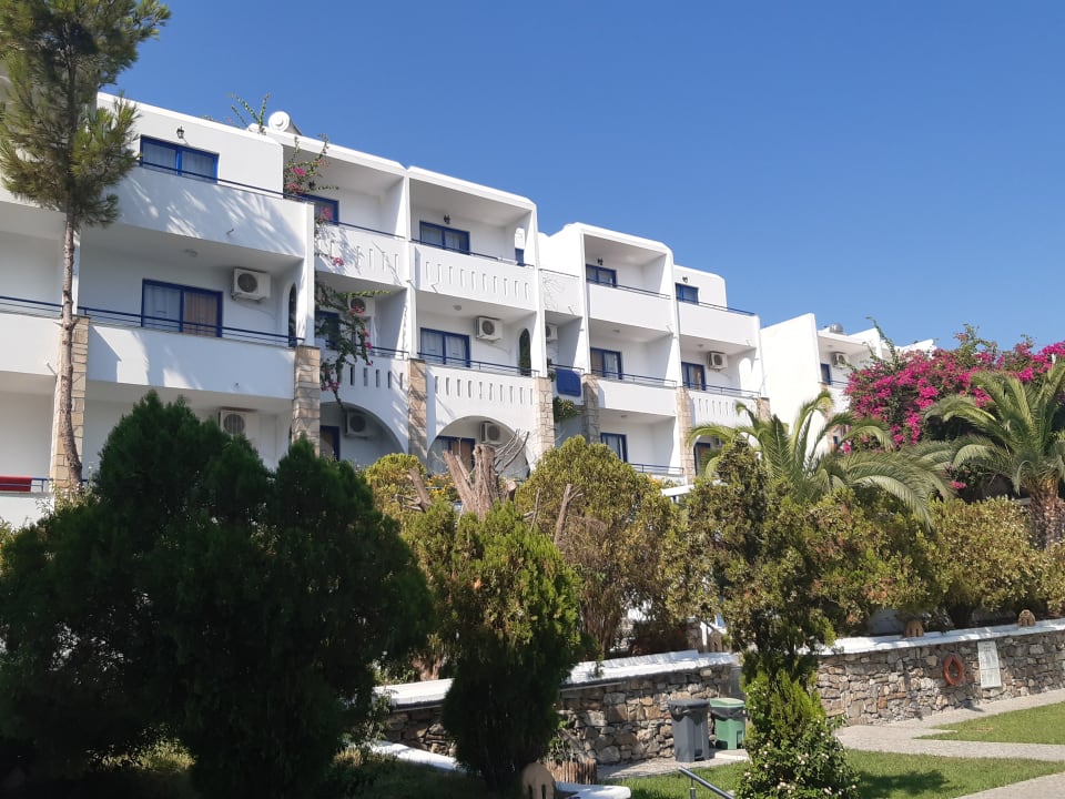 Außenansicht Ekaterini Hotel