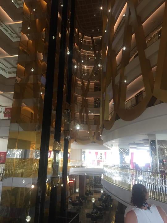 Aufzüge Dream World Aqua Hotel