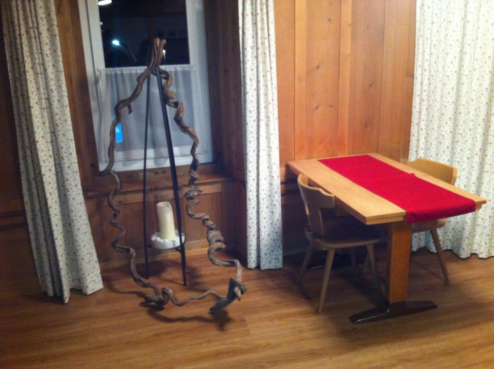 Wohnzimmer Hotel Cualmet – Alpine Garni