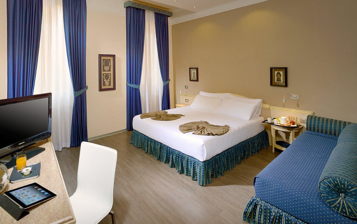 Triple room Hotel Metropolitan