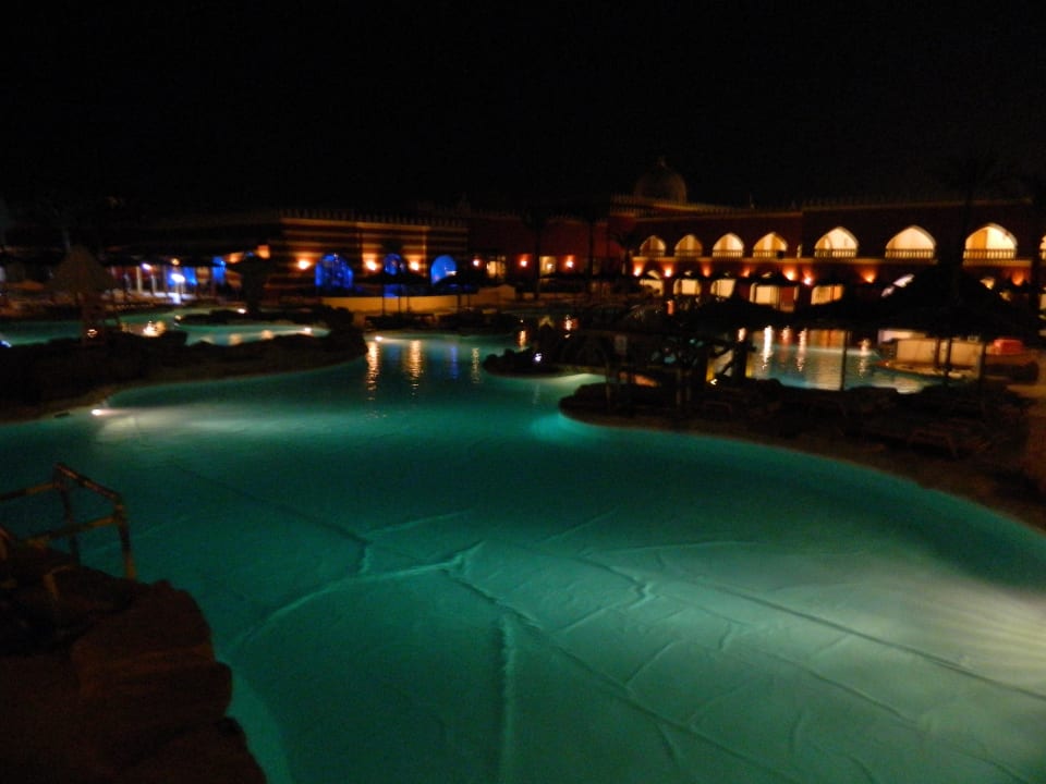 Basen Pickalbatros Alf Leila Wa Leila Resort - Neverland Hurghada