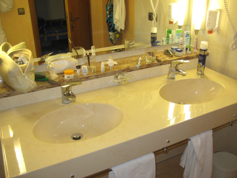 Doppelwaschbecken Wellnesshotel Zechmeisterlehen