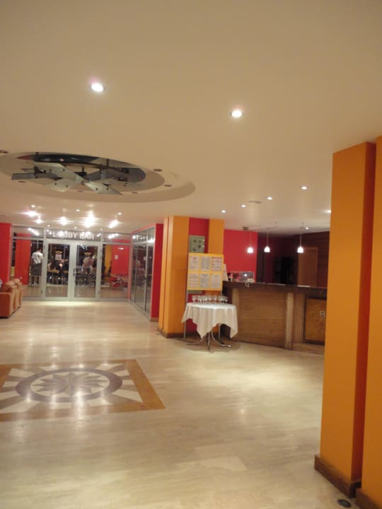 Lobby Bar dort wurde gerne gefeiert HVD Viva Club Hotel