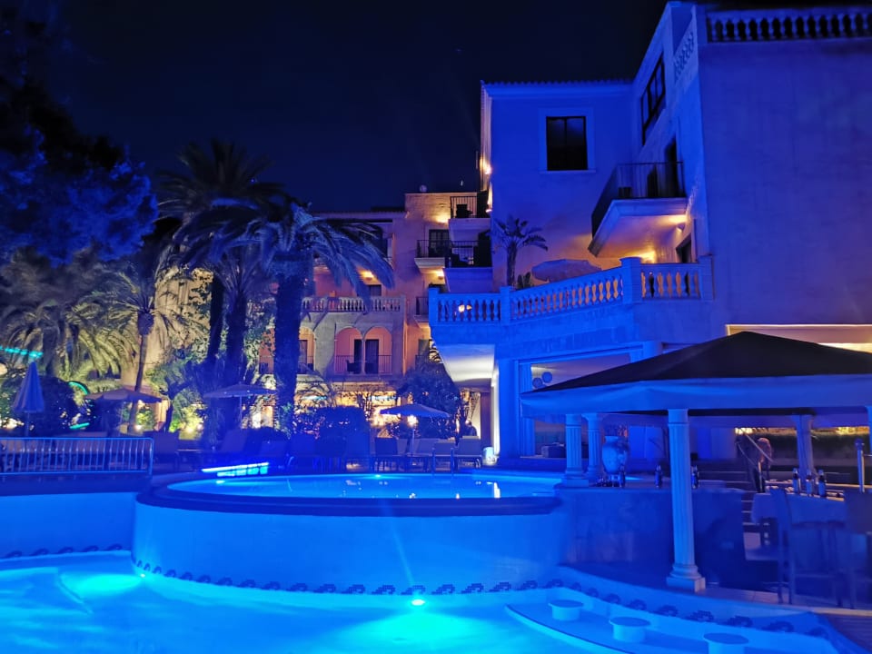 Pool Lago Garden