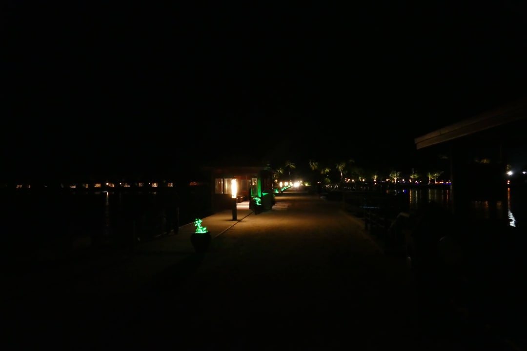 Nachts Kuredu Island Resort & Spa