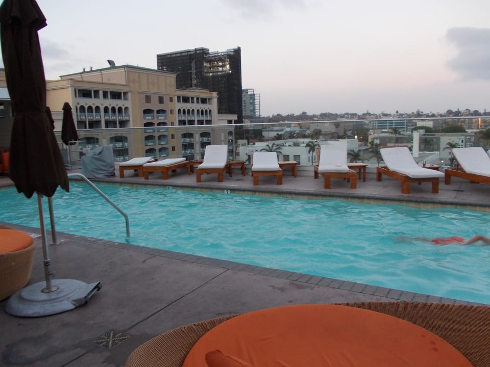 Der Pool Hotel Andaz