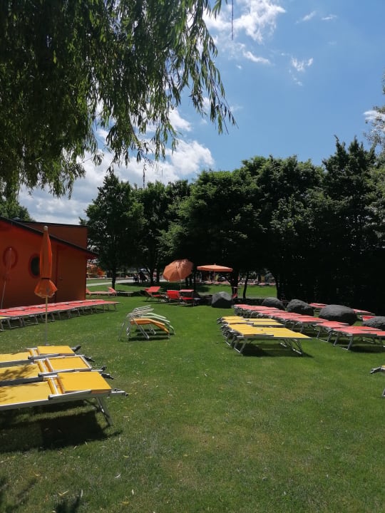 Sonstiges All In Red Thermenhotel