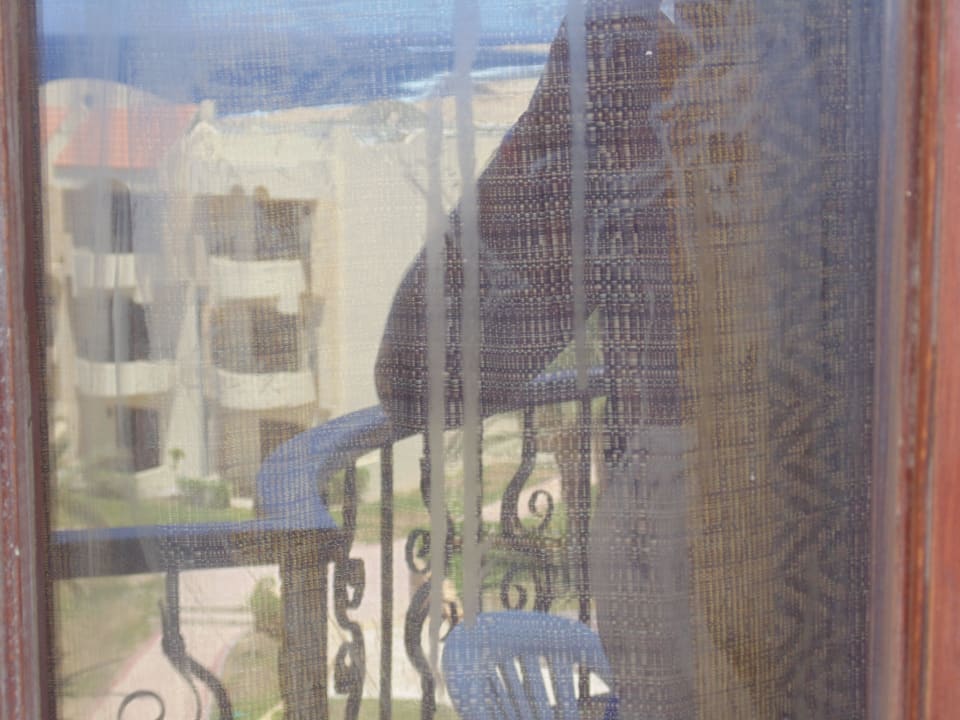 Czystość szyb Coral Hills Resorts & SPA