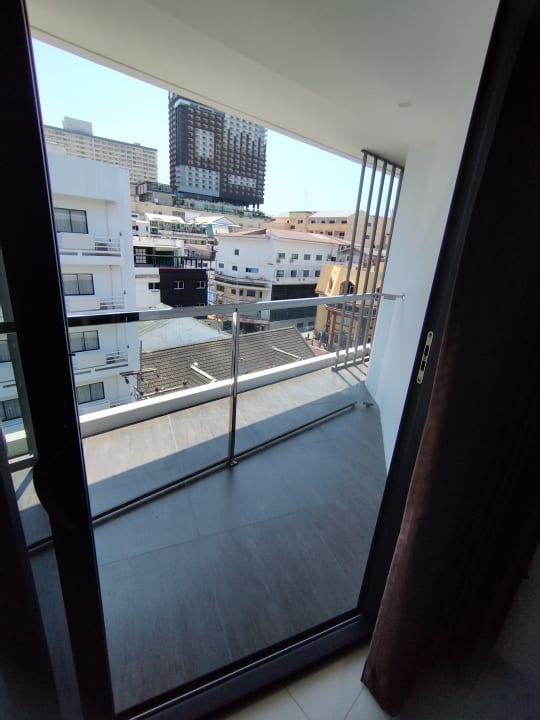 Zimmer Blackwoods Hotel Pattaya