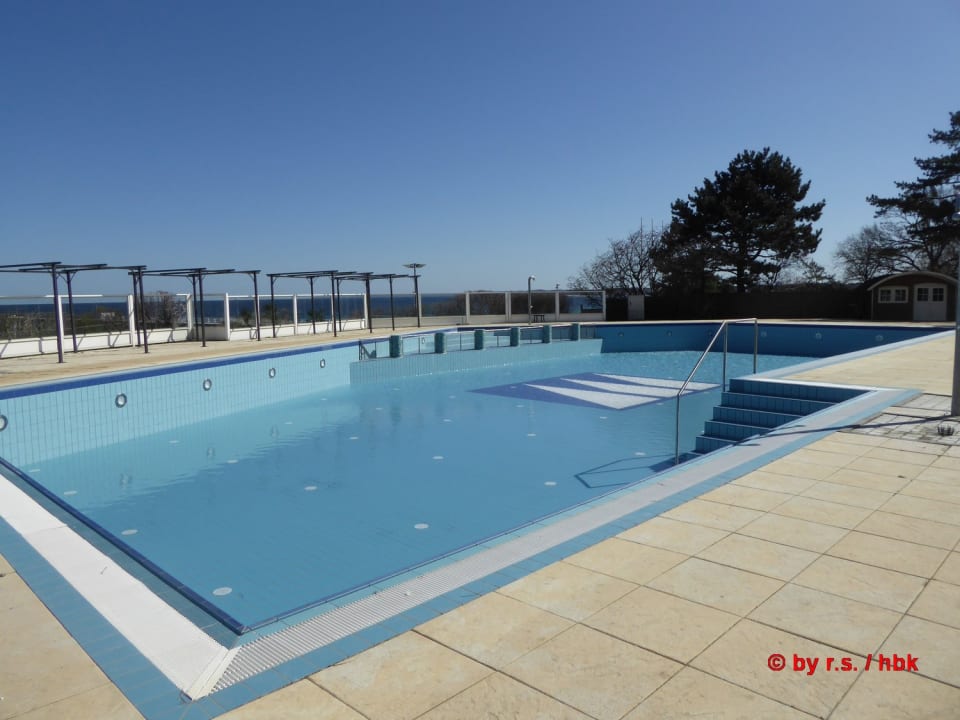 Pool Maritim Seehotel Timmendorfer Strand