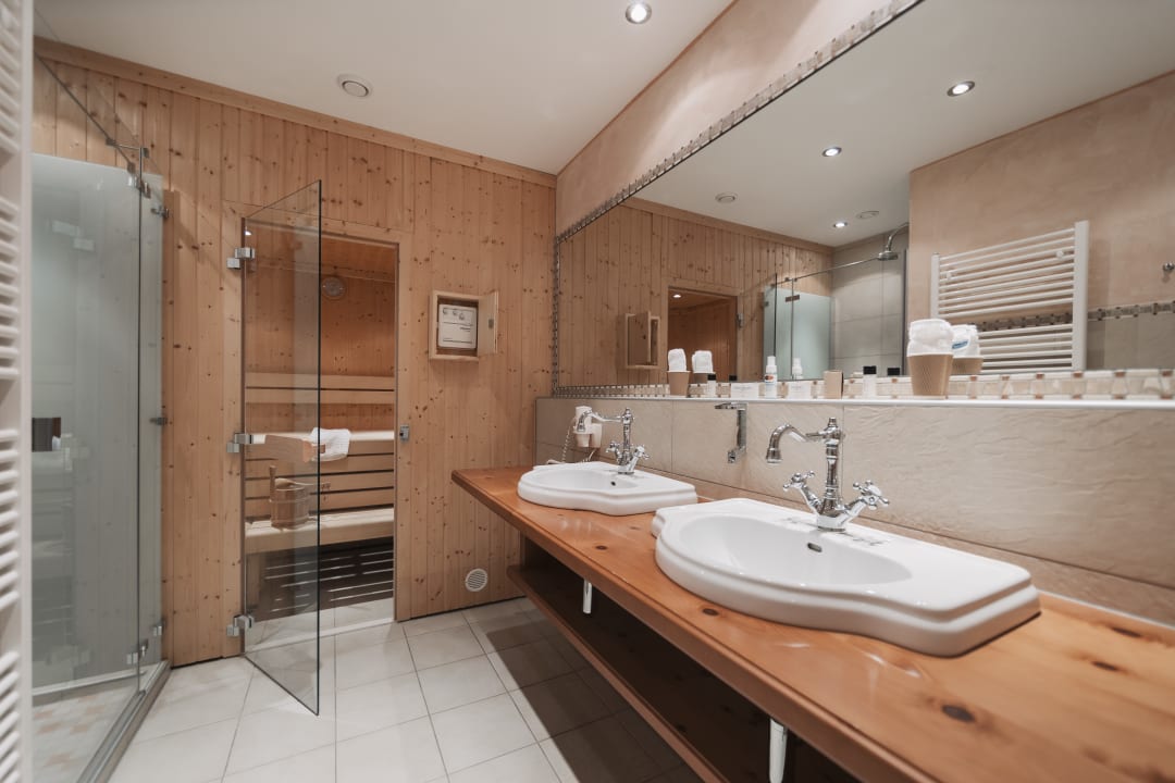 Zimmer Wellness Aparthotel Panorama Alpin