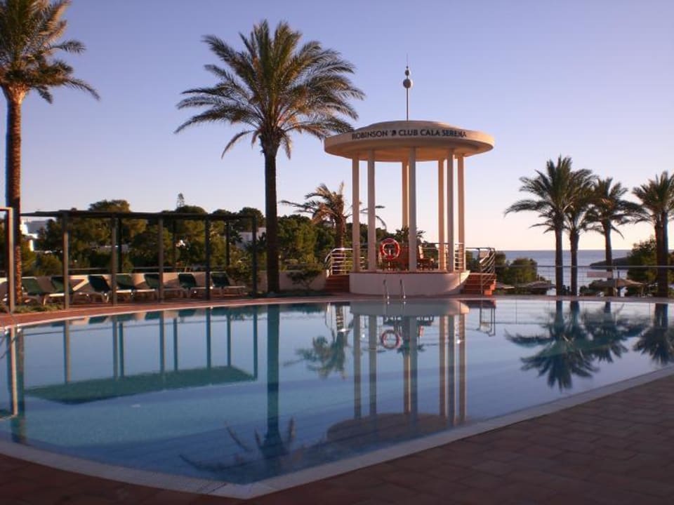 Pool ROBINSON CALA SERENA