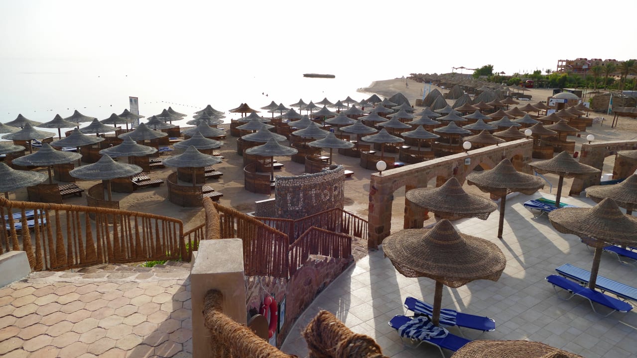 Strand Pensée Royal Garden Beach Resort