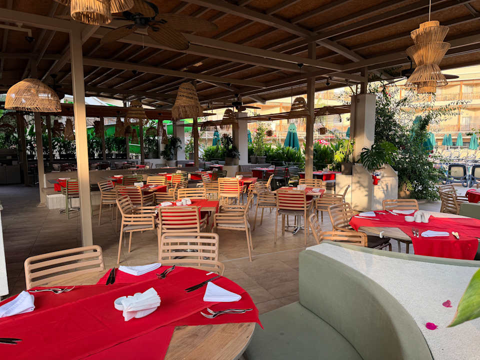 Gastro Can Garden Resort