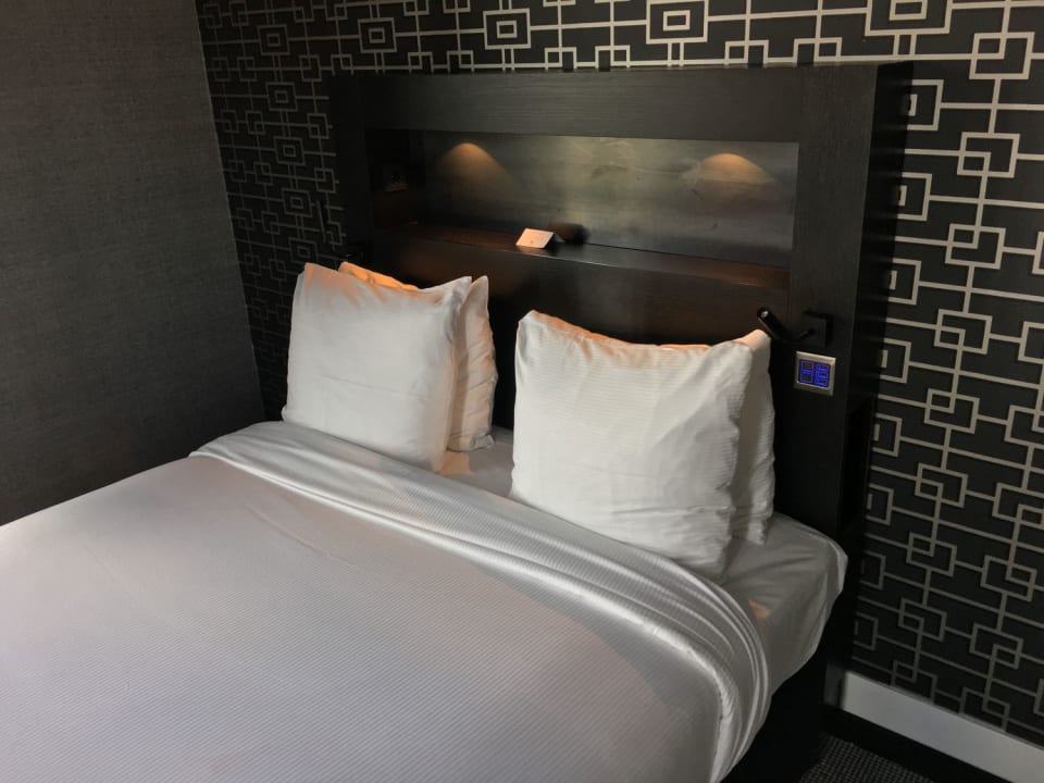 Zimmer DoubleTree by Hilton Amsterdam - NDSM Wharf