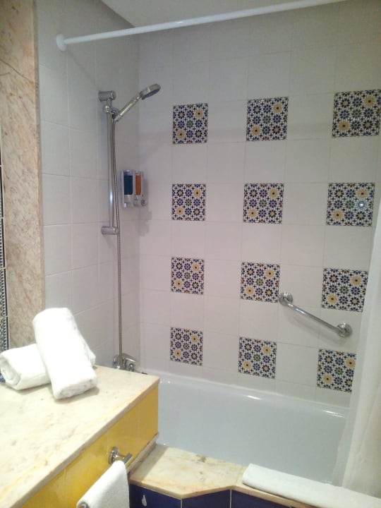 Wanne mit Dusche Iberostar Waves Founty Beach