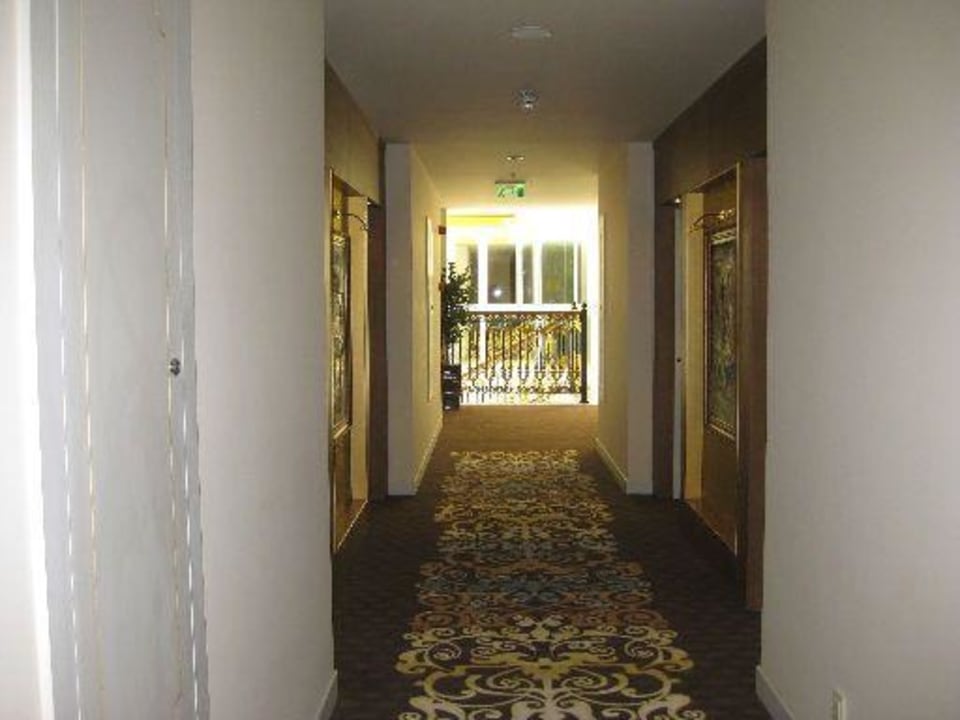 Flur zu den Zimmern Diamond Excellence Resort & Spa