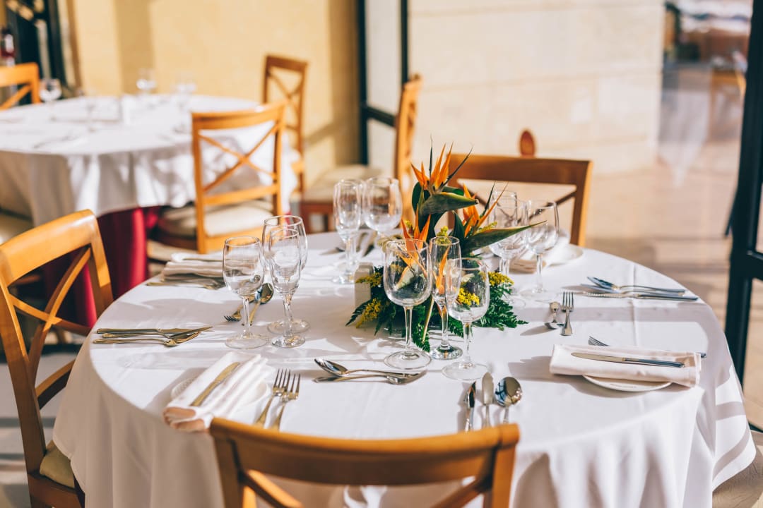 Gastro Grand Muthu Golf Plaza Hotel & Spa