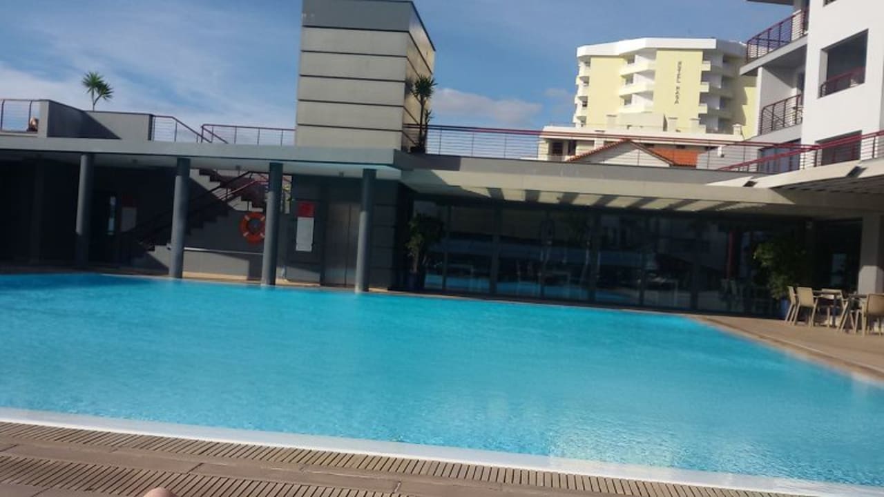 Pool The Views Monumental (Im Umbau/Renovierung)